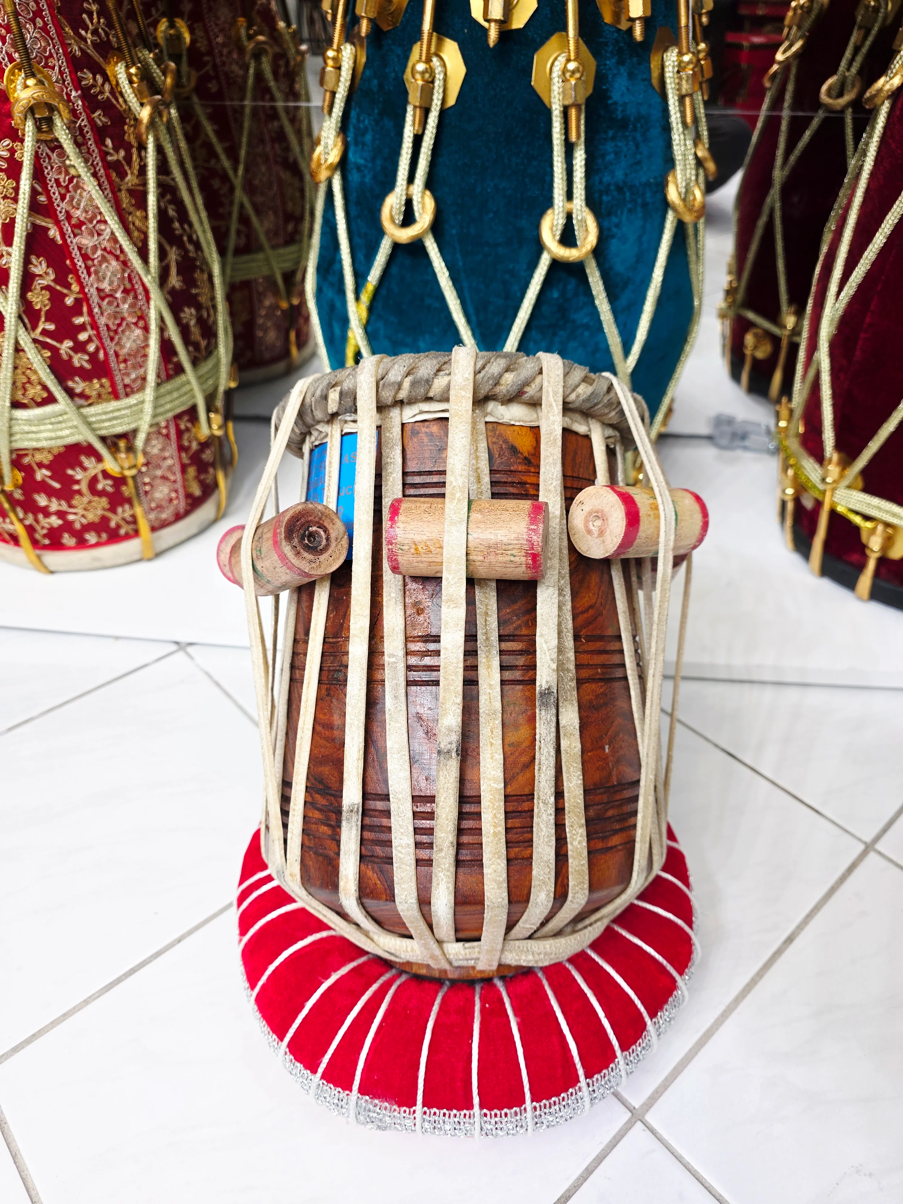 AgniNaad – 6" A/A# Red Sheesham Bharat Dayan *Minor Cosmetic Filled in Crack* Minor Ringing* - Image 4
